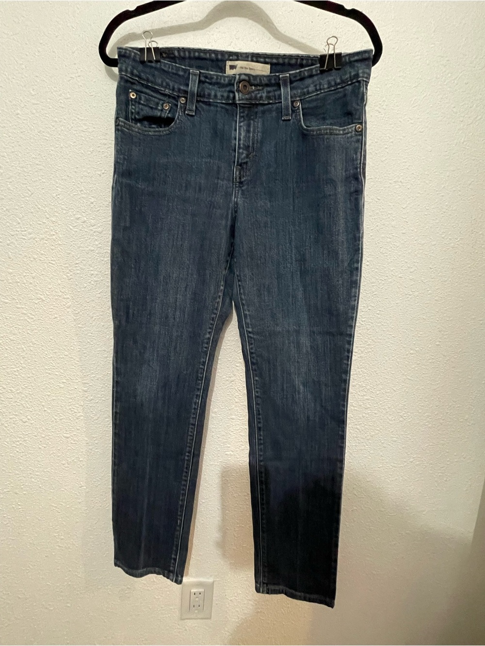 Levi's Women's Mid Rise Skinny Dark Wash Blue Denim Jeans 8M W29 L32